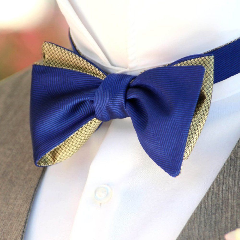 Mens bow tie Silk Blue Gold Reversible Italian‎ silk Bow tie Self-tied